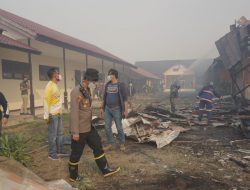 Akibat Karhutla 4 Bangunan SMKN 1 Sungai Raya Terbakar