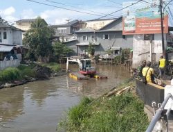 Proyek Normalisasi Sungai Singkawang Diharapkan Sesuai Kontrak