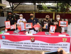 Polda Kalbar Amankan 5 Tersangka Penyelundupan Narkoba yang Berujung Pada Tindak Pidana Pencucian Uang