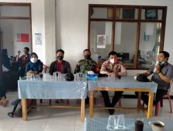Babinsa Koramil 08/Meliau Hadiri Undangan Penyaluran BLT DD