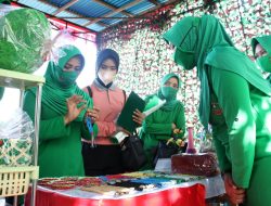 Ketua Persit KCK Daerah XII/Tpr Resmikan Posbindu Penyakit Tidak Menular Cabang 58 Yonzipur 6