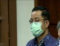 Cercaan, Makian dan Hinaan Masyarakat Menjadi Pertimbangan Hukum yang Meringankan Juliari