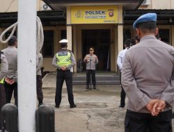 Kapolresta Pontianak Laksanakan Apel Jam Pimpinan di Mapolsek Pontianak Timur