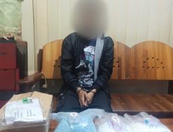 Polda Kalbar dan Kanwil Bea Cukai Kalbagbar Gagalkan Upaya Penyelundupan 2 Kg Sabu dan 5.050 Butir Pil Ekstasi
