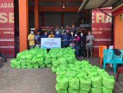 Bakti BCA Salurkan Donasi Kemanusiaan Bagi Korban Banjir di Kalimantan