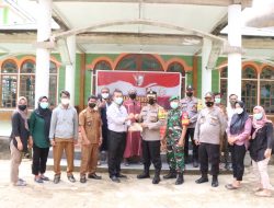 Pamor Persada Akabri 2000 Kembali Salurkan Bansos Bagi Korban Banjir di Desa Merapi