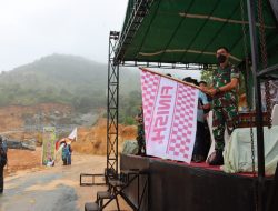 Pangdam XII/Tpr Buka Lomba Grass Track Trail Peringatan Hari Infanteri