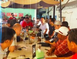 Di Malam Natal, Ketua DPD II Partai Golkar Andi Syarif Kumpulkan Pengurus dan Lembaga Buat Ngopi Bareng