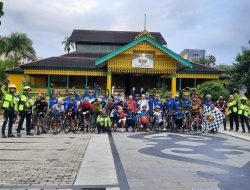 Raja Sanggau Menerima Kunjungan Tim Balap Sepeda Kalbar