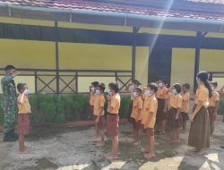 Latih Bela Negara Sejak Dini, Satgas Pamtas Yonif Mekanis 643/Wns Ajar Wawasan kebangsaan Dan Baris Berbaris