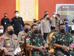 Pangdam XII/Tpr dan Forkopimda Hadiri Vaksinasi Serentak yang Dipimpin Presiden Secara Virtual