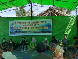 Rapat Anggota Tahunan Koperasi Produsen Berkah Rasau Kapuas Tahun Anggaran 2021 di Desa Tebang Kacang
