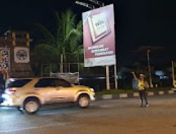 Cegah Kemacetan di Malam Hari, Lantas Polsek Pontianak Timur Lakukan Pengaturan Lalin