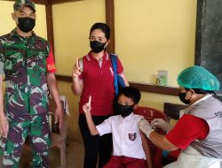 Empat SDN di Menyuke Serentak Dapatkan Vaksinasi Covid-19