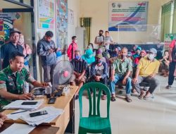 PKL dan Pemilik Warung Ungkap Rasa Syukur Terima Bantuan BTPKLW-TNI Dari Koramil 01/Jongkat