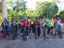 Polres Kubu Raya Gelar Fun Bike dan Senam Bersama Peringati Hari Bhayangkara Ke-76&nbsp;