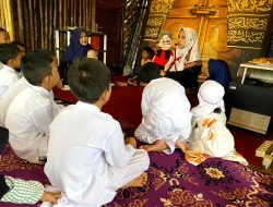PLN Kalbar Dorong Peningkatan Pendidikan Literasi Anak Lewat Program Mobil Dongeng PLN Peduli