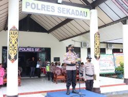 Polres Sekadau Gelar Upacara Korp Raport Kenaikan Pangkat TMT 1 Juli 2022