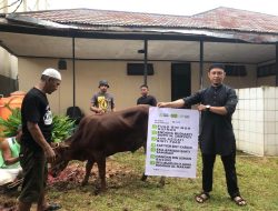 Dompet Ummat Tebar Faedah Kurban, Jangkau 14 Kota dan Kabupaten Pedalaman Kalimantan Barat Hingga 3 Lokasi di Indonesia Timur