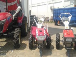 Gathering Dealer PT Borneo Agrojaya Abadi Perkenalkan Produk Traktor Dan Combine