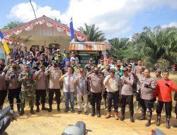 Harapkan Partisipasi Perusahaan Atasi Karhutla, Kapolres Sekadau Tinjau Kesiapan PT Arvena Sepakat