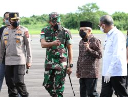 Pangdam XII/Tpr Sambut Kedatangan Wakil Presiden di Kalbar