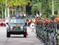 Pangdam XII/Tpr Pimpin Upacara Parade, Berangkatkan Bansos dan Acara Syukuran HUT TNI Ke-77