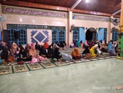 PHBI Masjid Istiqamah Entikong Peringati Maulid Nabi Muhammad SAW Penuh Khidmat