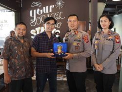 Rayakan Hari Jadi Humas Polri ke-71, Ngopi Bareng dan Media Gathering Bersama Polres Kubu Raya