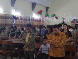 Guru Pendidikan Agama dan Penyuluh Agama Kristen Kota Pontianak Syukuran Natal Bersama