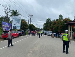 Polres Sekadau Siagakan Personel Dalam Pengamanan Misa di Gereja