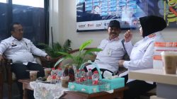 Berita Terkini: Ibnu Chuldun, Kepala Kanwil Kemenkumham DKI Jakarta, Ciptakan Suasana Antusias dalam Monitoring Pemilu 2024 di Rutan Kelas I Pondok Bambu