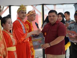 Serahkan Remisi Khusus Waisak 2024, Kakanwil: Warga Binaan Lapas Singkawang Mendominasi