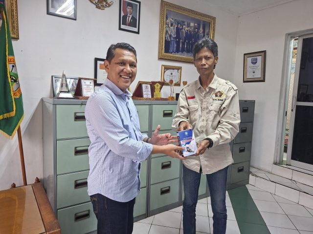 Selami kisah kolaborasi epik antara PWI Kalimantan Barat dan Universitas Moestopo dalam mempersiapkan Uji Kompetensi Wartawan (UKW) di Entikong.