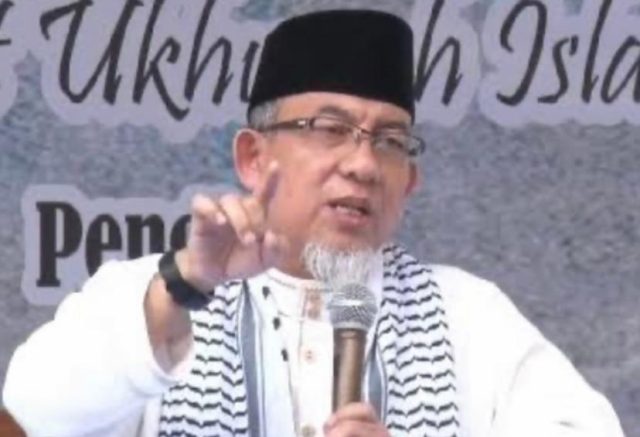 Imaam Yakhsyallah Mansur: Ketika Krisis Kepercayaan Melanda Negeri