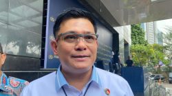 Bareskrim Geledah 3 Perusahaan Emas di Jatim, Sita 51 Kg Emas Batangan dan Uang Miliaran