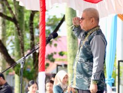 Pimpin Upacara Harganas, Sekda Kalbar Ingatkan Ayah Jangan Hanya Cari Nafkah