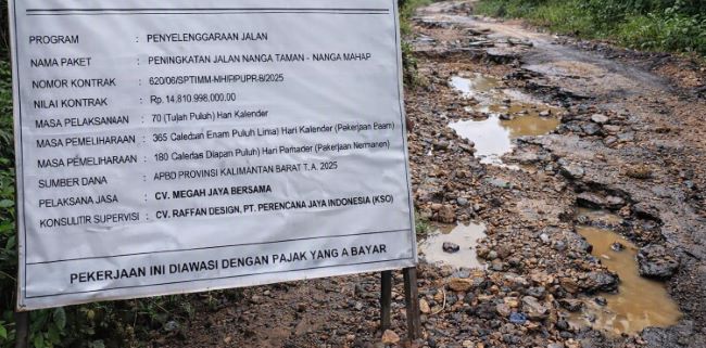 Anggaran belasan miliar untuk jalan Nanga Taman-Nanga Mahap Sekadau dipertanyakan. Kontraktor AHAN diduga lalai. Warga menuntut transparansi penuh atas kualitas infrastruktur yang dibiayai pajak mereka.