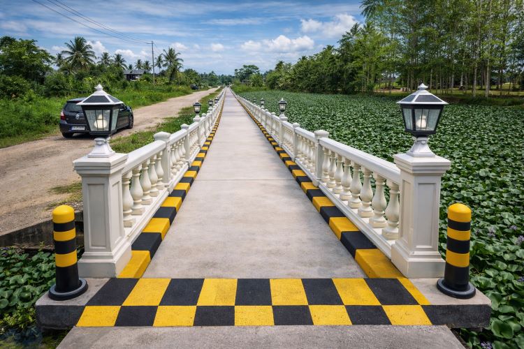 BWS Kalimantan I memastikan akan terus berkoordinasi dengan Kementerian Pekerjaan Umum agar proses penyelesaian administrasi proyek berjalan sesuai aturan dan tidak menghambat penyelesaian kewajiban pemerintah terhadap pekerjaan yang telah tuntas dilaksanakan.
