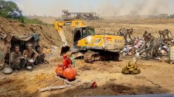Excavator PETI Gunung Pentik Desa Sungai Beruang Menguap, Kapolsek Sekayam AKP Sutikno Bungkam Total: Excavator Seharusnya Menjadi Alat Bukti, Jangan Jadi Alat Transaksi