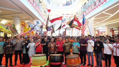 Independent Cup ke-5 Hadirkan Peserta Malaysia, Ria Norsan Dorong Barongsai Jadi Panggung Budaya Kalbar
