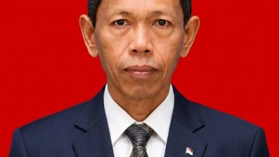 Seruan Maman Suratman di HUT RI ke-81 menggaungkan makna kemerdekaan sejati. Ini bukan sekadar seremonial, melainkan momen vital merajut ulang persatuan, mengawal pembangunan adil, serta meneguhkan cinta pada Ibu Pertiwi dalam bingkai NKRI.