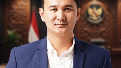 Anggota Komisi XII DPR RI Gulam Mohamad Sharon usulkan pengaturan kuota BBM dikembalikan ke Pertamina. BPH Migas cukup sampai kabupaten/kecamatan.