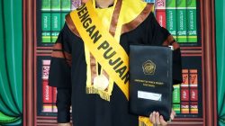 Kisah Inspiratif Jumadi: Wisudawan Universitas Panca Bhakti Pontianak, Belajar Tak Kenal Usia