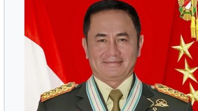 Letjen TNI Iwan Setiawan resmi jabat Pangkostrad Oktober 2026. Rekam jejak lengkap karier dari Kopassus, Papua, Kalimantan Barat hingga kepercayaan tertinggi negara.